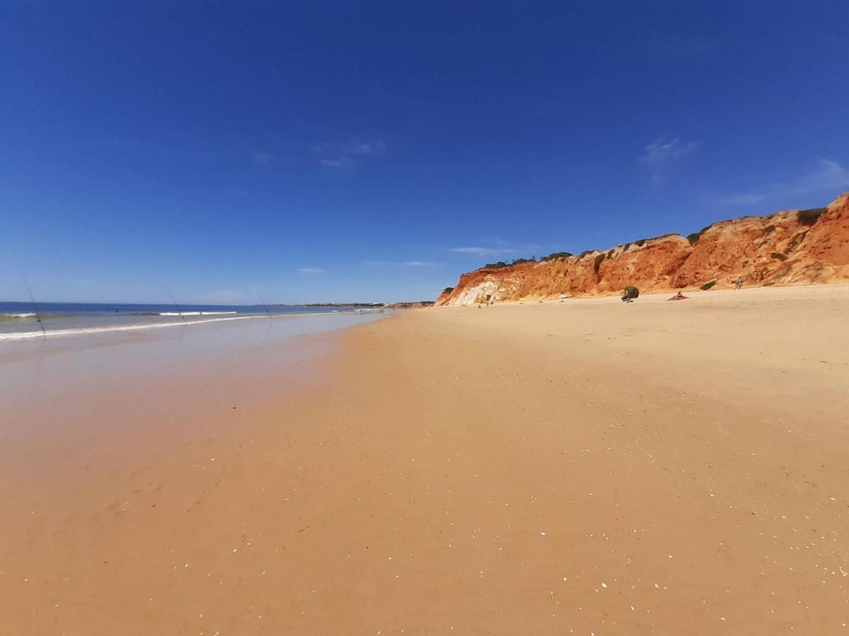 Falésia Beach Flat by Patamar 4U - Self Check-In Albufeira Esterno foto